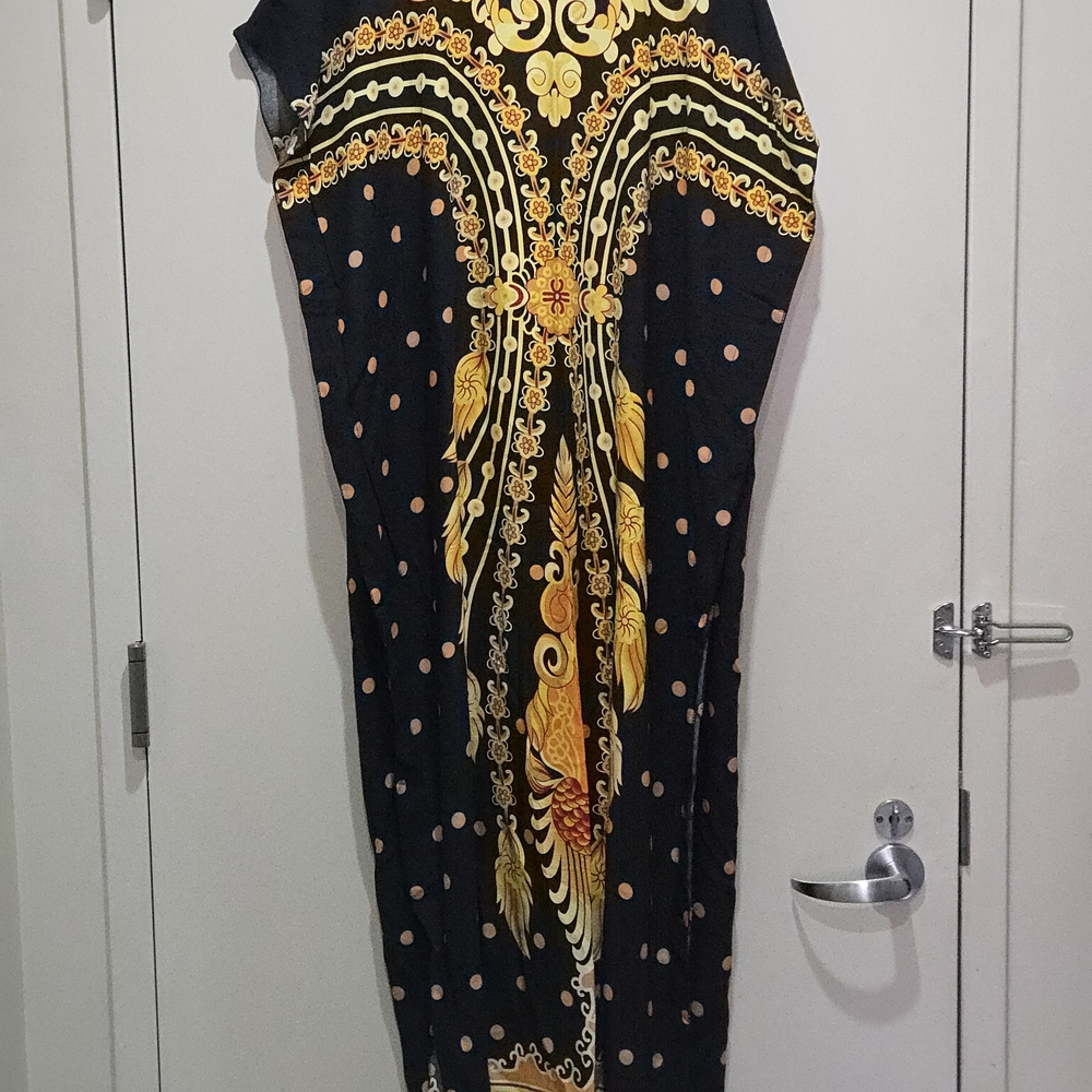 Black & Gold Print Maxi Dress - Elegant Women's Dress with big scarf.